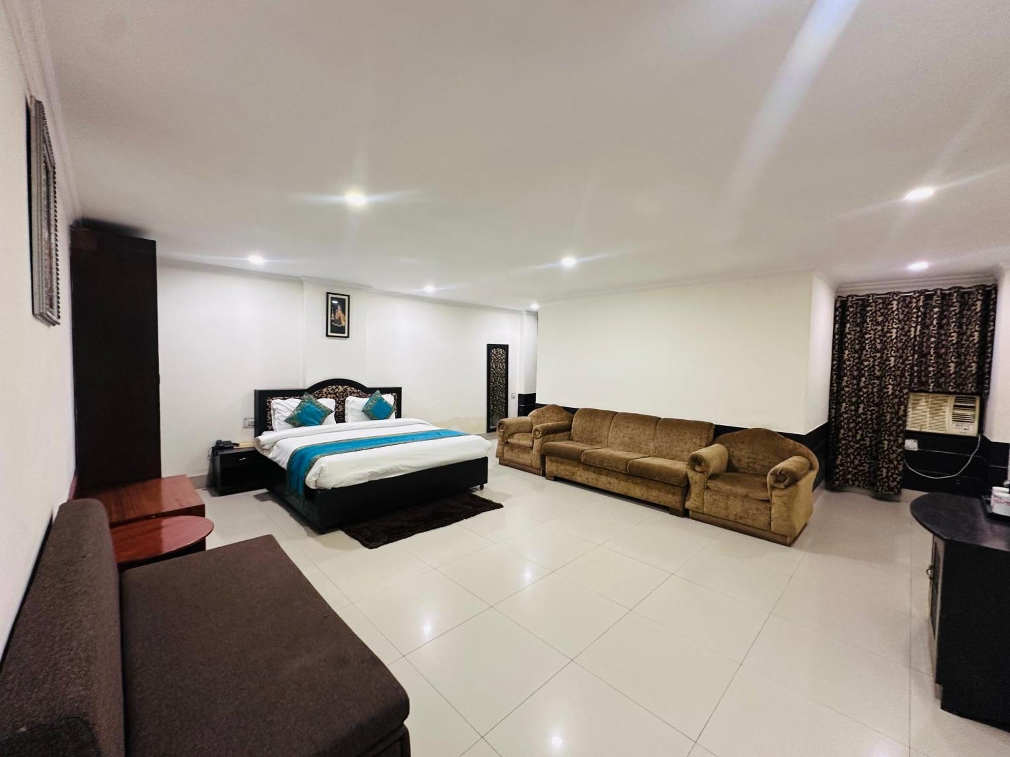 Hotel Ok International 5*